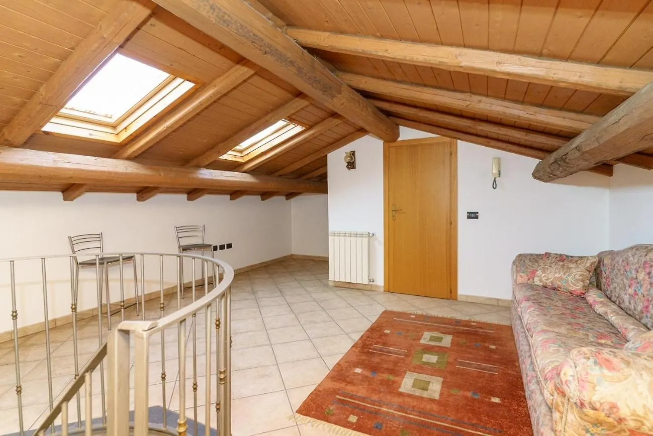 Little Rose Garden Apartment Aci Catena Italy