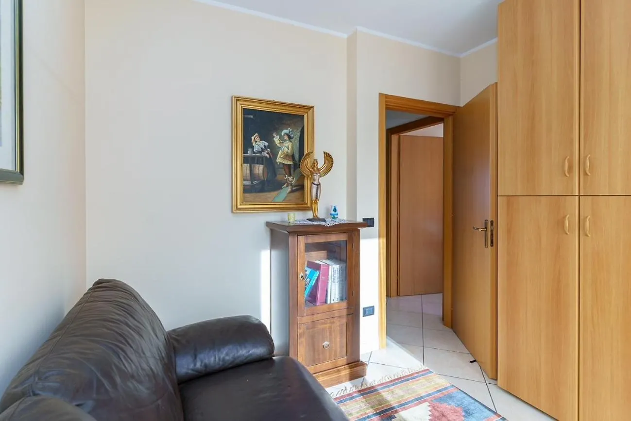 Little Rose Garden Apartment Aci Catena